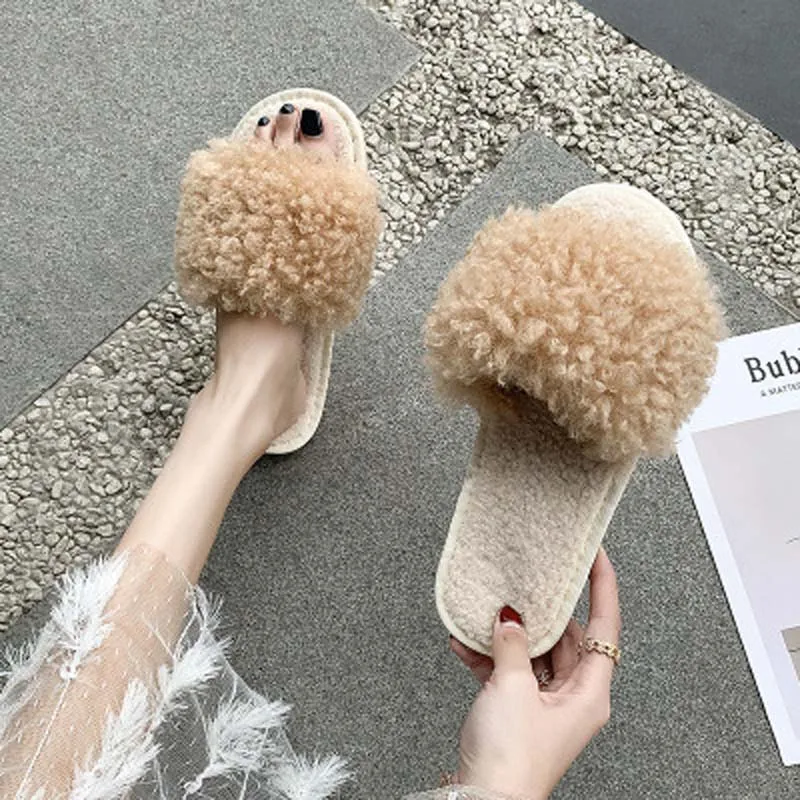 

Пушистые Тапочки Женская Осенняя Корейская версия новая верхняя одежда модные хлопковые тапочки с овечьими кудрями однословные Тапочки