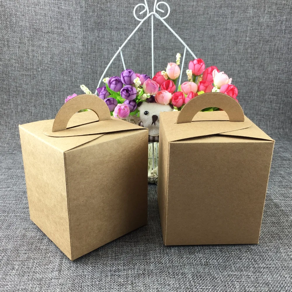 

30pcs 9.5*9.5*11cm Brown Packaging Kraft Paper Mousse Box with Handle For Candy\Cake\Dessert Packing boxes