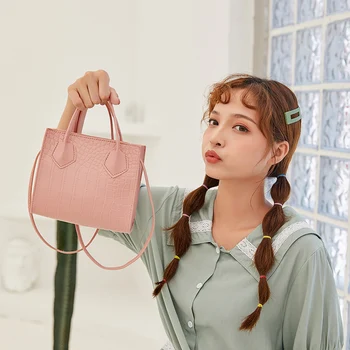 

Women Solid Color PU Leather Crossbody Bag Summer Lady Handbag Travel 6 Colors