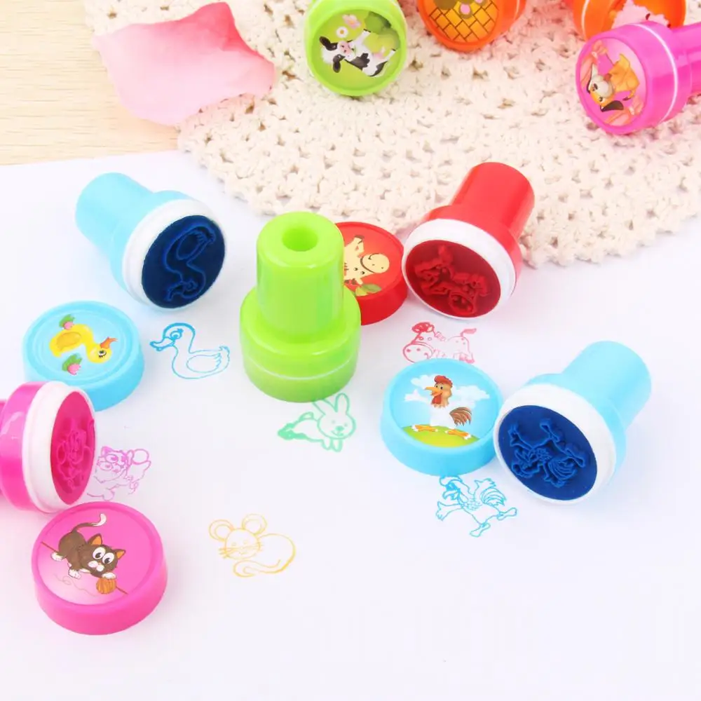 Cute Stamp Toy Cartoon Dinosaur Animal Marine Life Encourage Pattern Round Plastic DIY Toy Seal with Box for Kids 10 Pcs/Set
