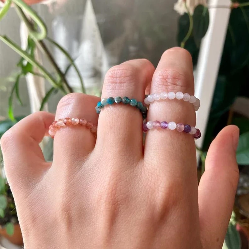 Кольца из бусин с натуральным кристаллом кольца розового кварца лунным камнем