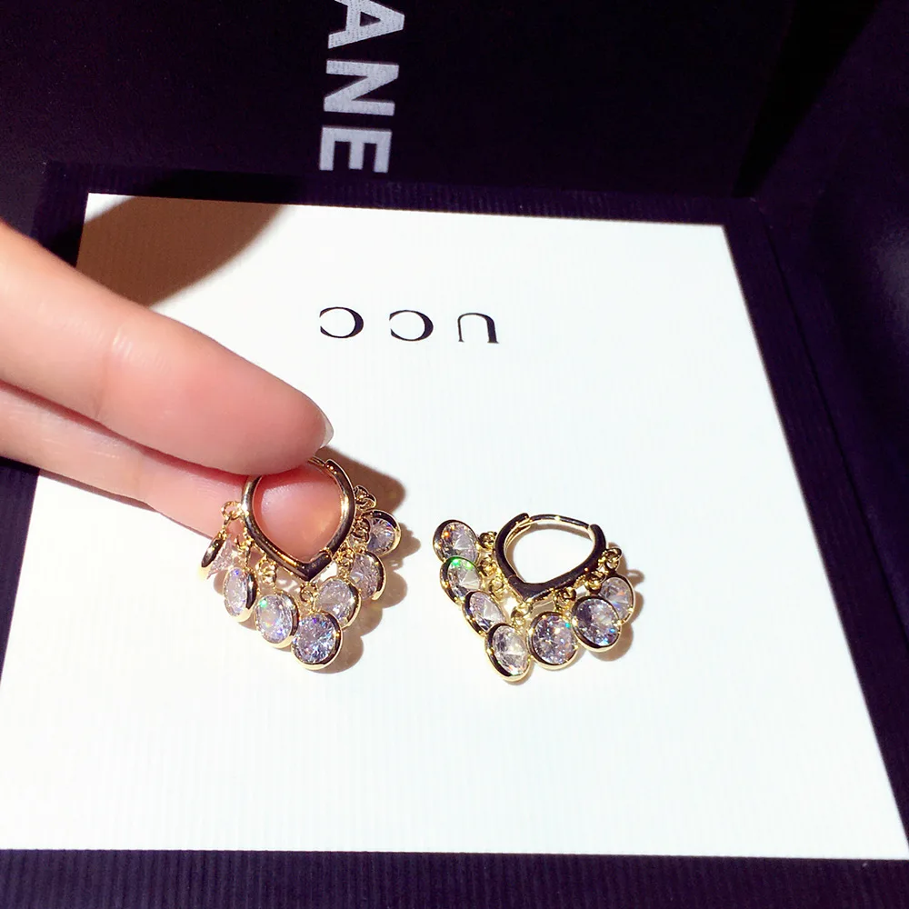 Stud Earrings Ear Accessories Zircon Earring Rhinestone Ear Stud For Lady Wedding Pendant Shine Tassels Super Charm Temperament Fashion Engagement Ear Stud