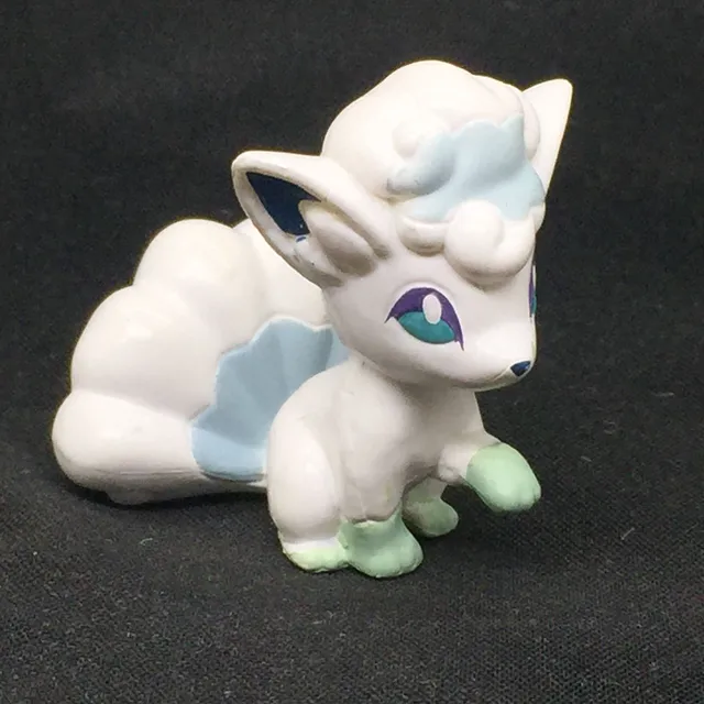 Tomy Pokemon 4-6cm Charmander Popplio Litten Pikachu Rowlet Treecko Eevee Fennekin Greninja Anime Action Figure Dolls Toy Ice six tail3.8cm