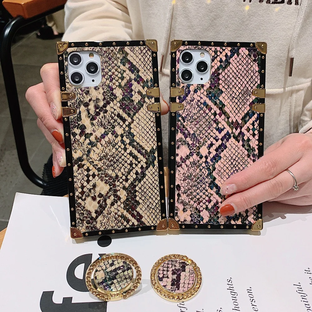 Роскошный чехол из змеиной кожи мягкие квадратные Чехлы для iPhone 12 11 Pro X XR XS Max 8 7 Plus