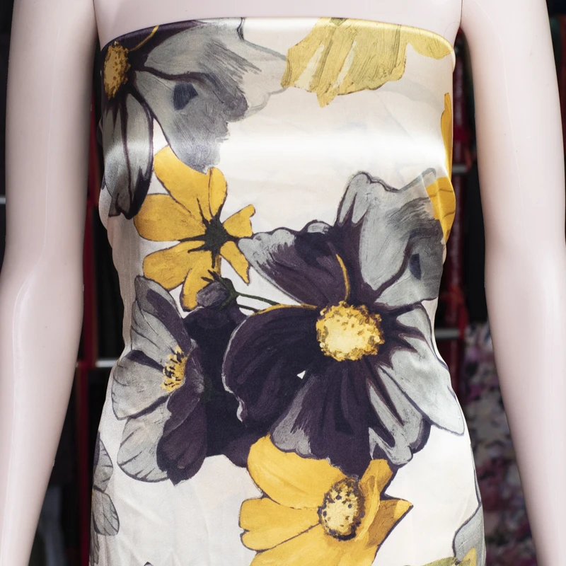 

China Silkworm Silk crepe satin plain Stretch Satin Wide Heavy Silk Summer High-end Garment Fabric