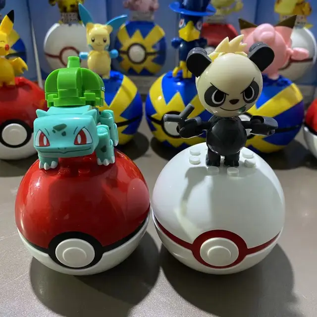 Pokemon Assembly Model Jigglypuff Pikachu Squirtle Bulbasaur Meowth Model Building Block Action Figure Toy Collection 3