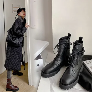 

Martin boots women 2020 spring and autumn new fashion wild hollow short boots leather thick bottom handsome knight boots X052