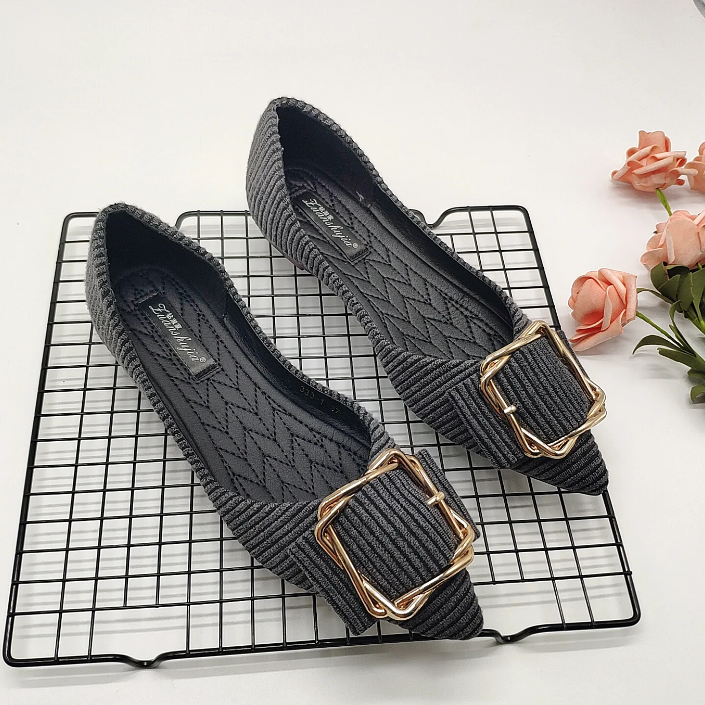 

Women's Pointed-Toe Large Metal Buckle Suede 2019 New Style Versatile Elegant Korean-style Shoes