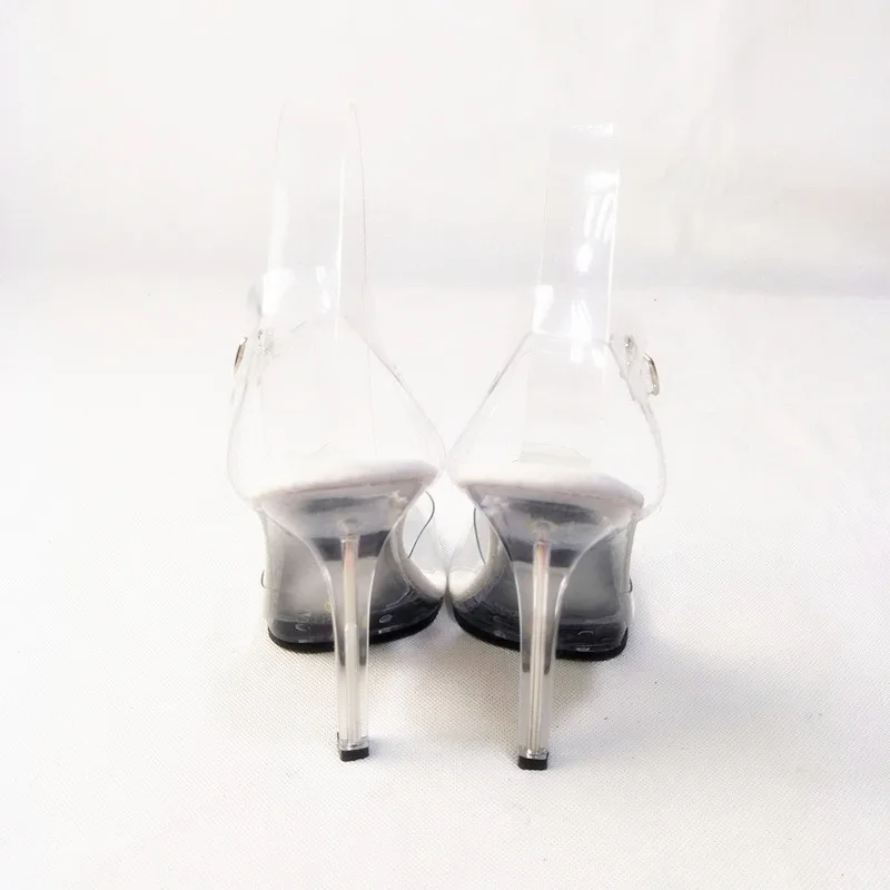 Transparent 12 cm high heels and sandals, sexy models performing on the runway show stage performance dance shoes