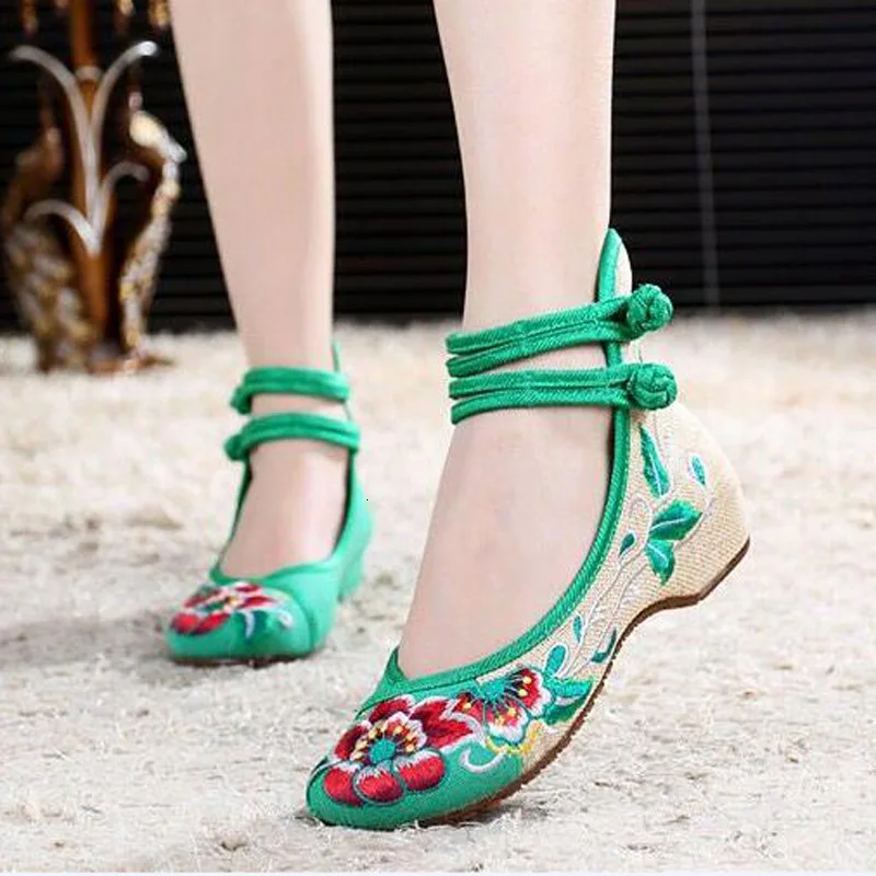 

Embroider Shoes Oxfords Rubber Sole Women Ballet Flat Cheongsam Embroidered Shoes Height Increasing Ankle Floral Canvas Shoes