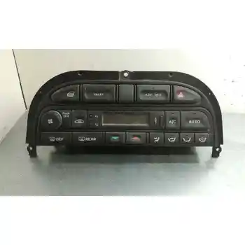 

LJA7690BB COMMAND CLIMATE JAGUAR XJ