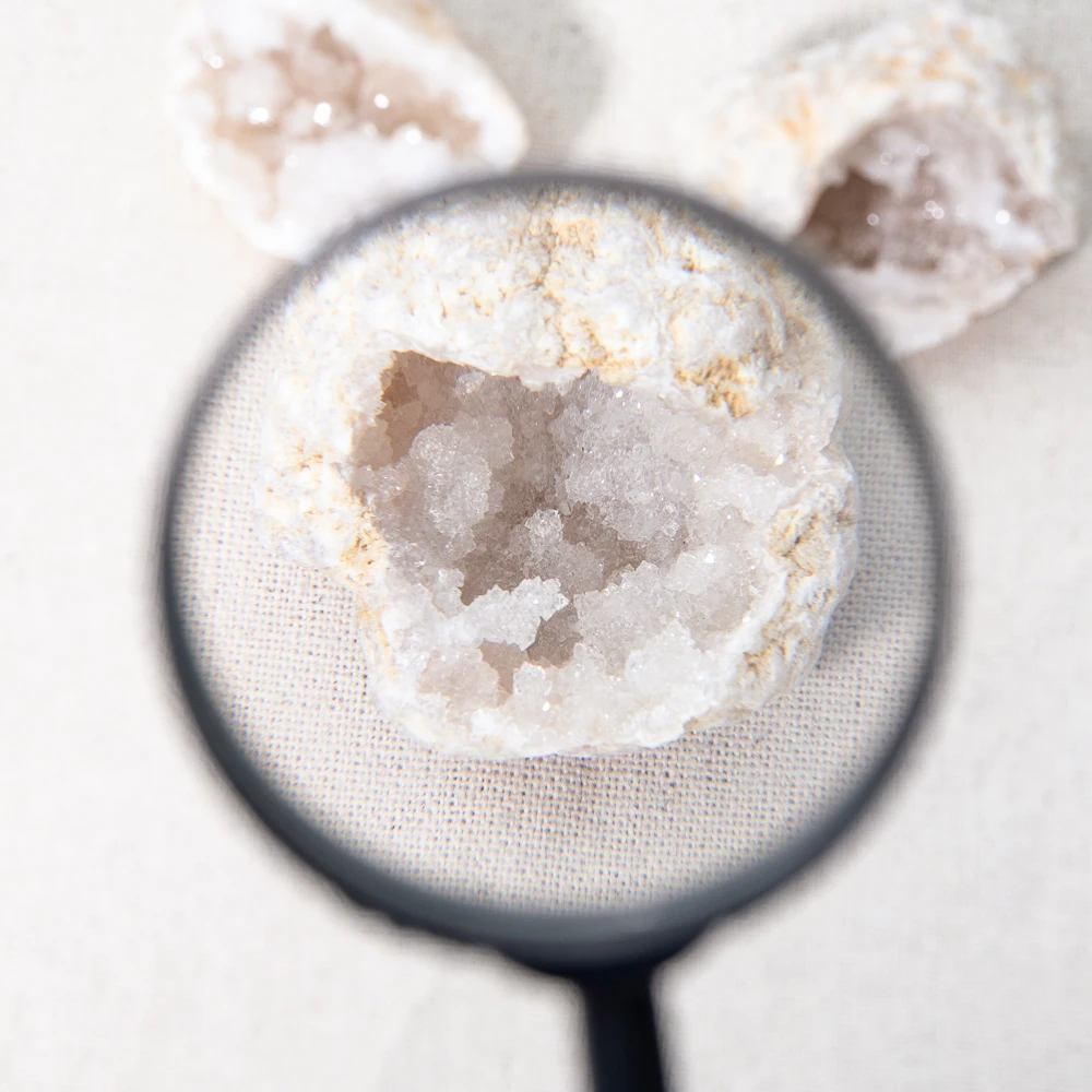 1 шт. Geodes друзы кристалл кварца Geode изысканный минеральный сырье Целебный Камень образец Агаты
