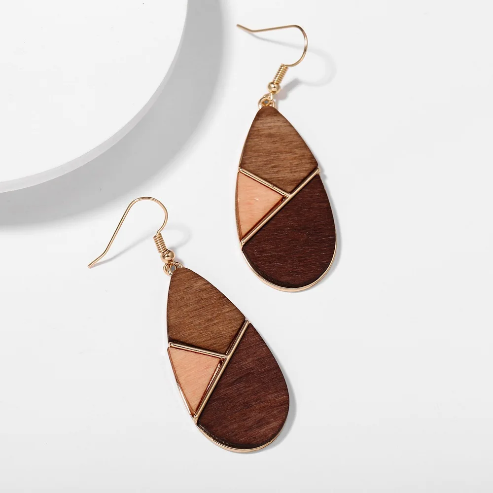 

New Geometric Wood Stitching Contrasting Earrings European and American Creative Retro Simple Brown Ear Stud