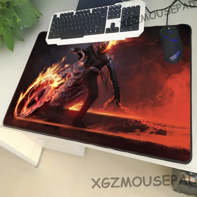 Большой игровой коврик для мыши XGZLarge с блокировкой боковой рыцарь дьявола аниме