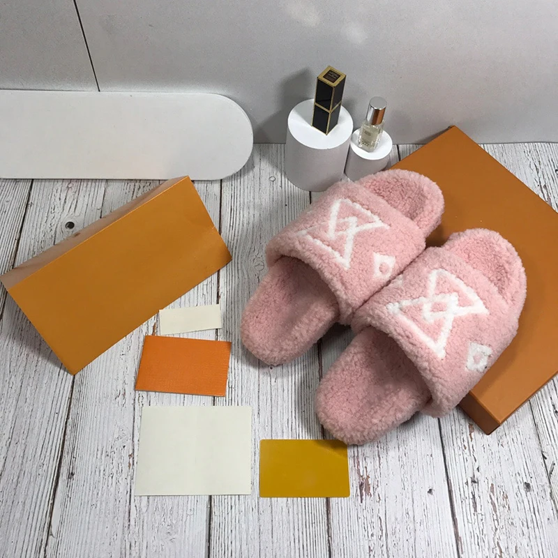 Luxury brand designer 2021 autumn and winter new cotton shoes high quality customized famous brand women's wool shoes indoor