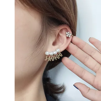 

Single Earring Women's Vintage Letter Pearl Star Bee Fashion Popular Style 2020 New Arrivals Earring
