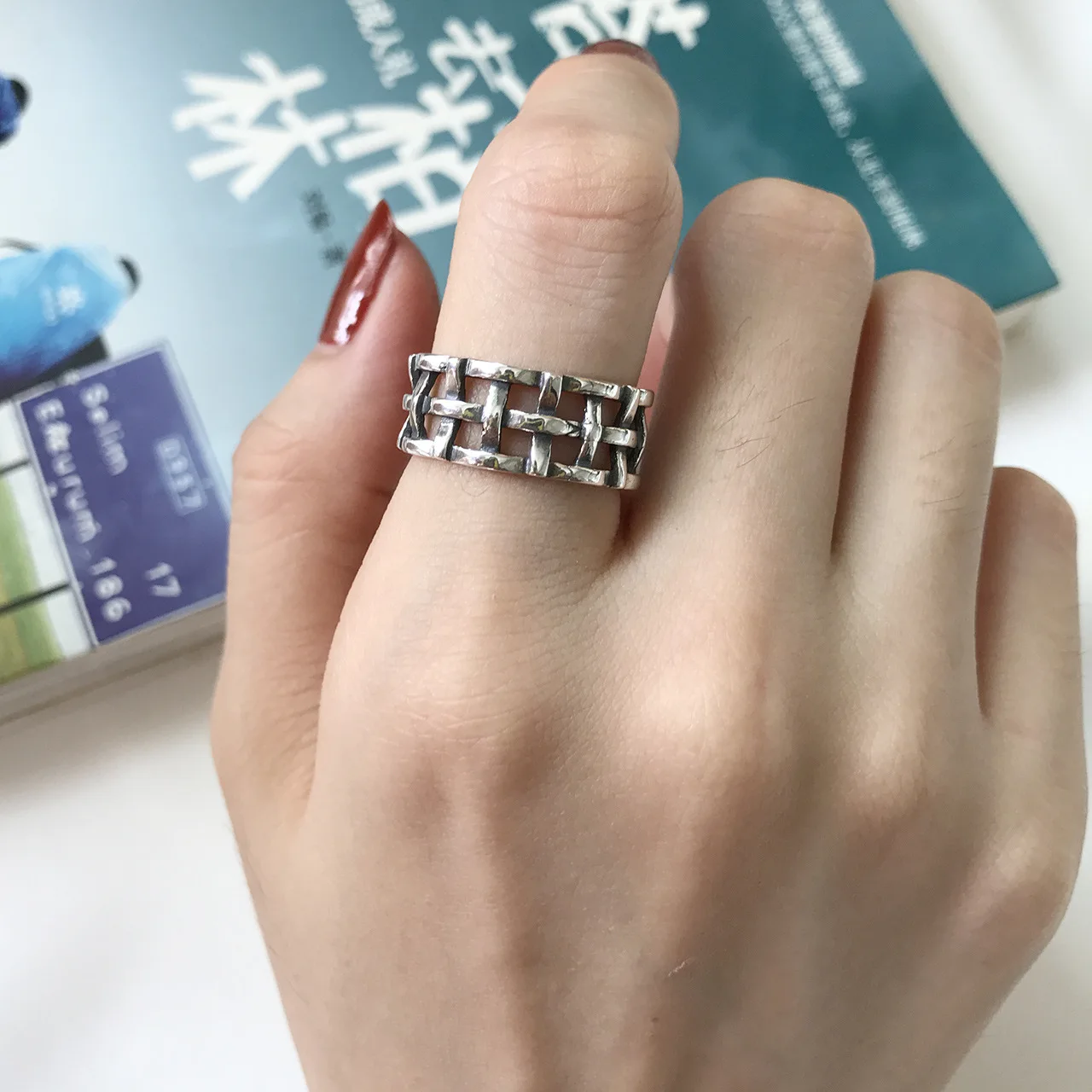 

South Korea han ban S925 Fine Silver Retro Rome Weaving Grid Adjustable Ring Rings