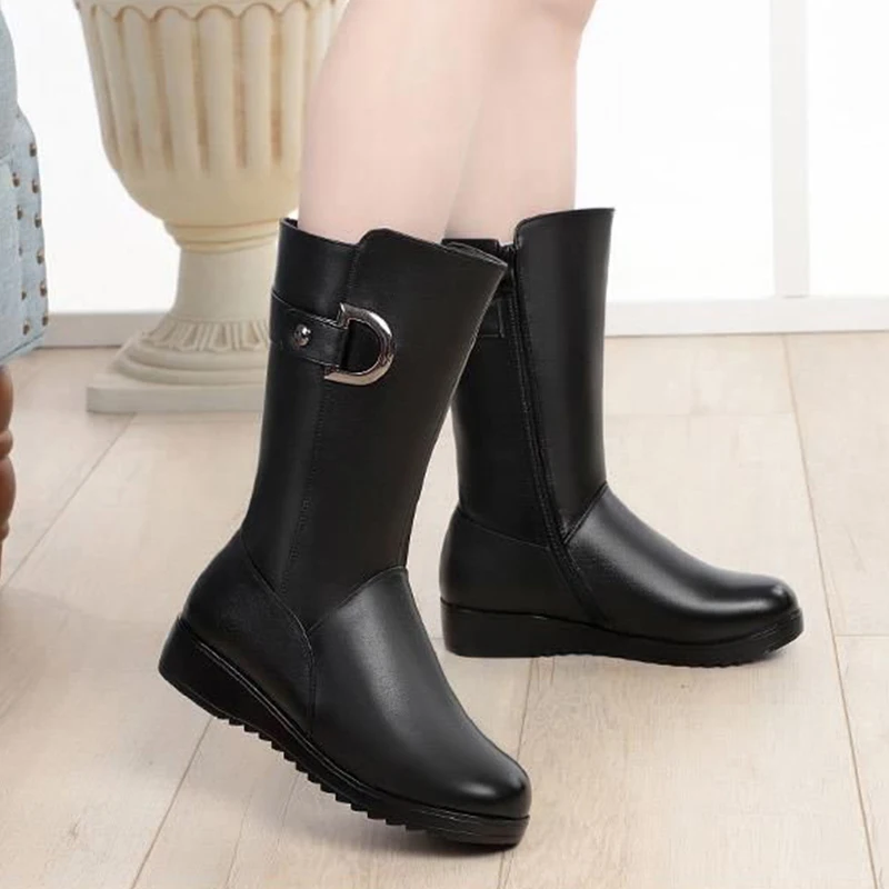 

Women's Flat Non-Slip and Velvet Martin Boots, Women's Thick Waterproof Winter Warm Leather Boots, Mid-Tube Flat Boots