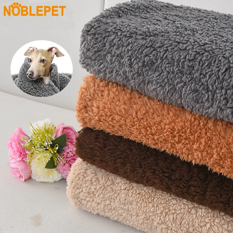 

Noblepet Soft Plush Pet Dog Cats Blanket Winter Warm Fluffy Puppy Cat Sleeping Mat Soft Coral Fleece Pet Sleeping Mattress