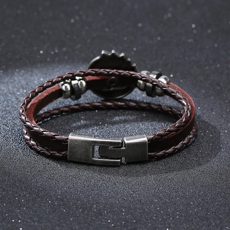 SHIEAGLELD Bracciali Uomo in Pelle Stile Casino - Bracciale uomo pelle con elementi di Texas Hold'em e fiches e Confezione Regalo Elegante (Idea Regalo per Uomo