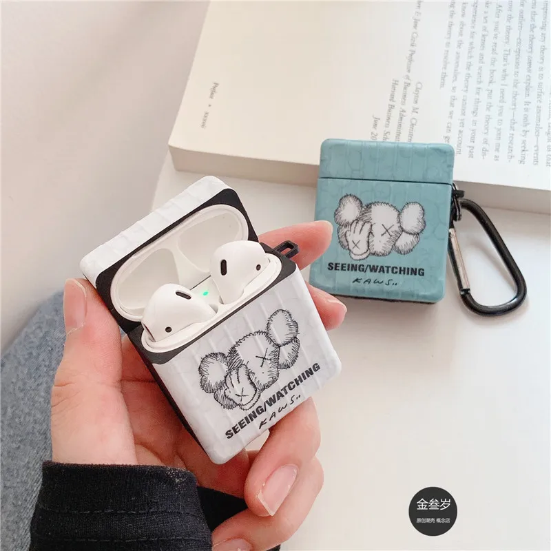 Чехол для AirPods 1 2 силиконовый противоударный с полным покрытием мягкий героями