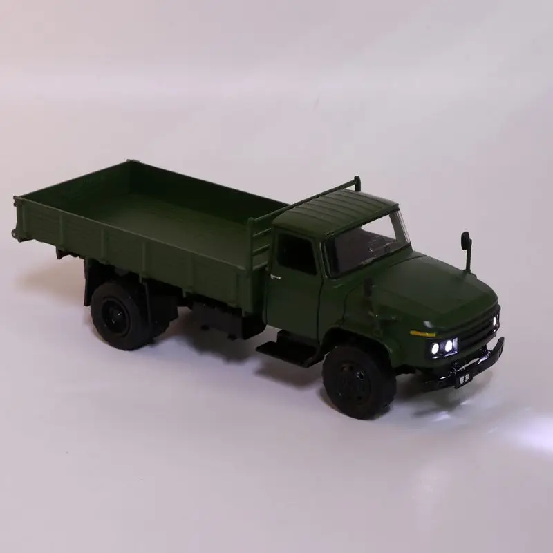 Моделирование RC автомобиль литые игрушки Металл Мини автомобиль автомобили 1/36 Военная кромка дверей грузовика открытый с светодиодный свет подарок для детей