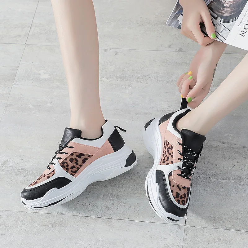 

new Women's Round toe Fashion shoes Flats Zapatillas de mujer de fondo plano Leopard sneakers Casual walking Shoes H11-66