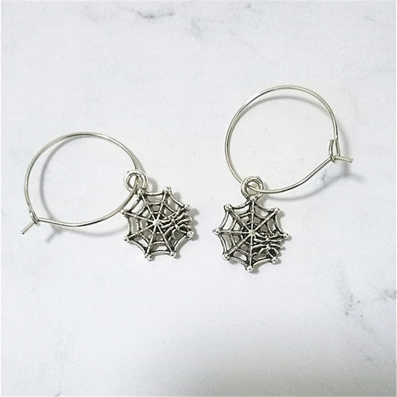 

Gothic Hoop Earrings, Hoop Earrings, Spider Earrings, Halloween Earrings, Boho Earrings, Antique Silver Color Hoop Earrings