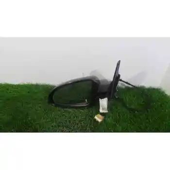 

1313951 Left rearview Audi A2 (8z)