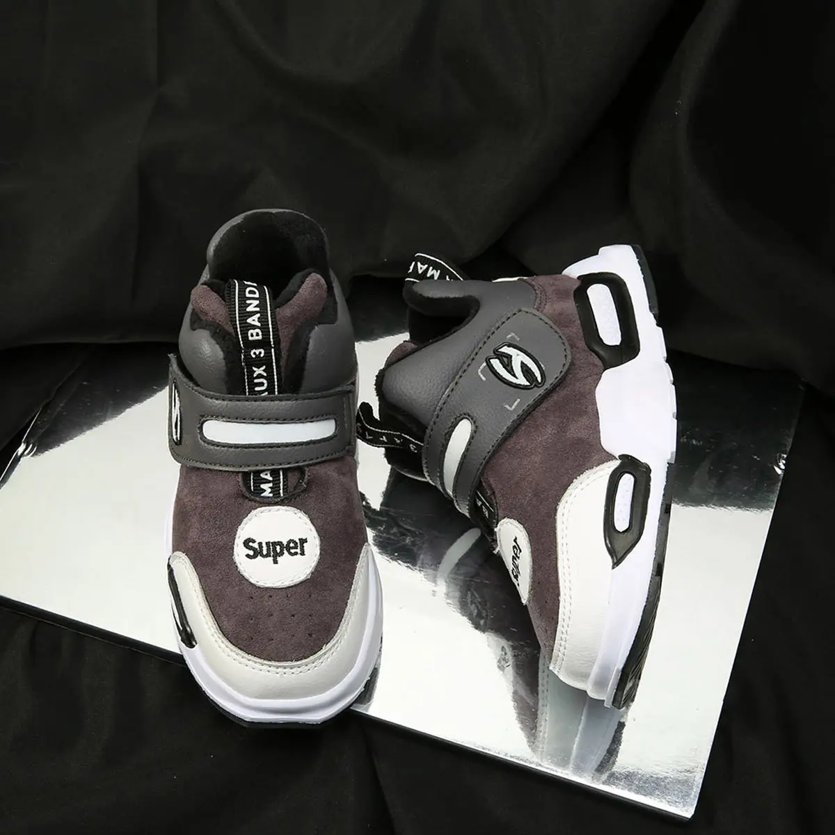 Children's Mid-tube Casual Shoes Boys Comfortable Sneakers Shoes Girls New Fashion Sports Shoes Size 26-37