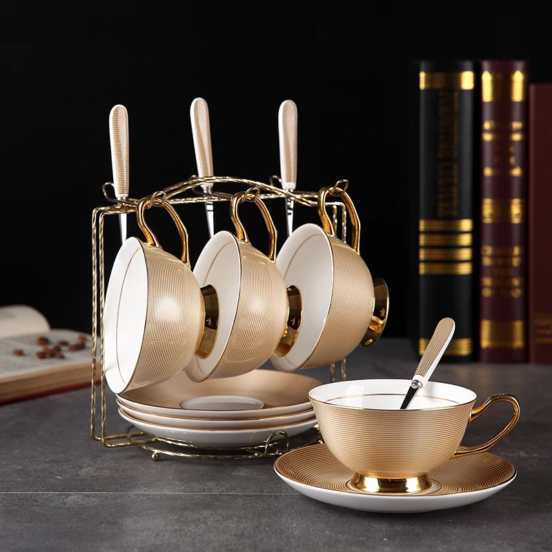 4Cups n Holder Роскошный Золотой костяной фарфор чайная чашка блюдце ложка набор 200 мл Благородная керамическая кофейная чашка Современная фарфоровая чайная чашка вечерние чайные часы посуда для напитков - Цвет: 4Cups n Holder