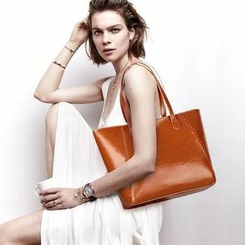 

2020 new fashion handbags European and American style shoulder bag PU material ladies bag large size space shoulder bag