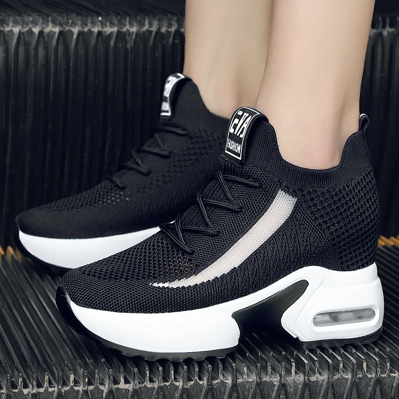 Летняя женская обувь на высоком каблуке Женская повседневная Уличные кроссовки