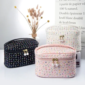 

Women's New Velvet Small Fragrance Makeup Bag Portable Travel Hand Wash Cosmetic Storage Bag