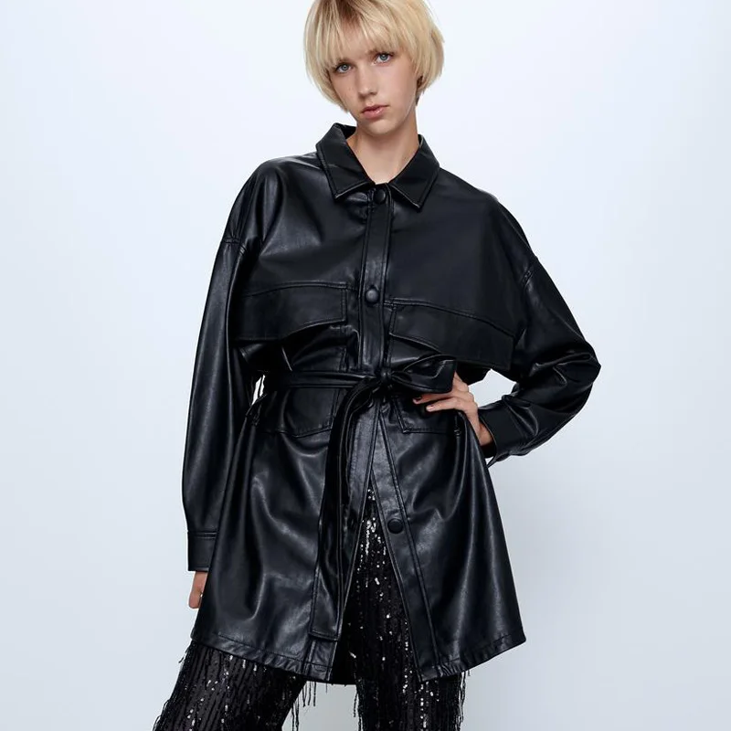 

AGong PU Leather Blouses Women Fashion Turn Down Collar Shirts Women Elegant Pockets Buttons Long Sleeve Tops Female Ladies IY