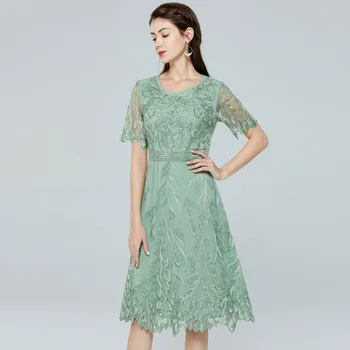 

2020 Summer Embroidery Dress High Quality Women O_neck Knee Length Female Slim Middle-aged Dress