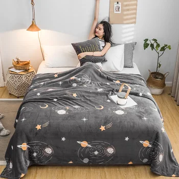 

Soft 200x230cm High Density Super Soft Flannel Blanket to on for the sofa/Bed/Car Portable Plaids