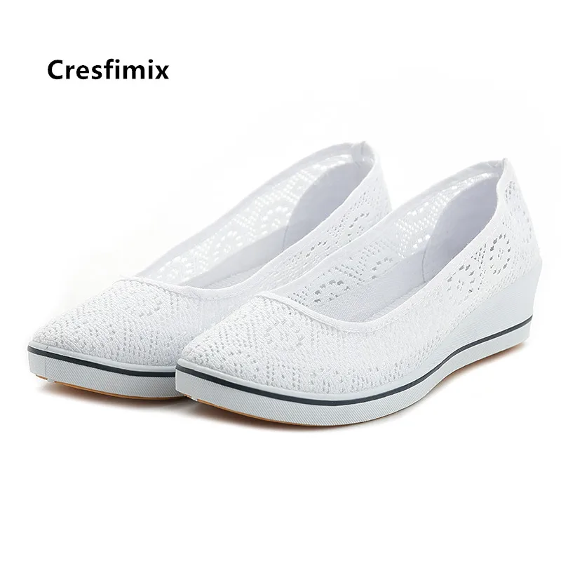 Туфли Cresfimix женские дышащие сетчатые с цветочным принтом для работы и медсестер