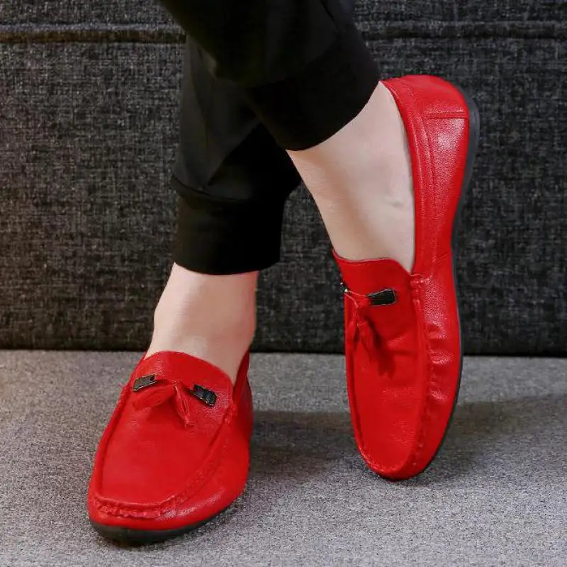 

Autumn Mens Loafers Tassels Driving Shoes Slip On Moccasins Men Flat Leather Shoes Mocassin Homme Luxury Brand Casual Male Shoe