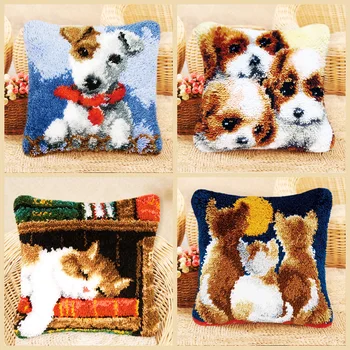 

DIY Latch Hook Cute Animal Serie Latch Hook Cat And Dog Pattern Pillow Latch Hook Kit Package Pillow European And American Style