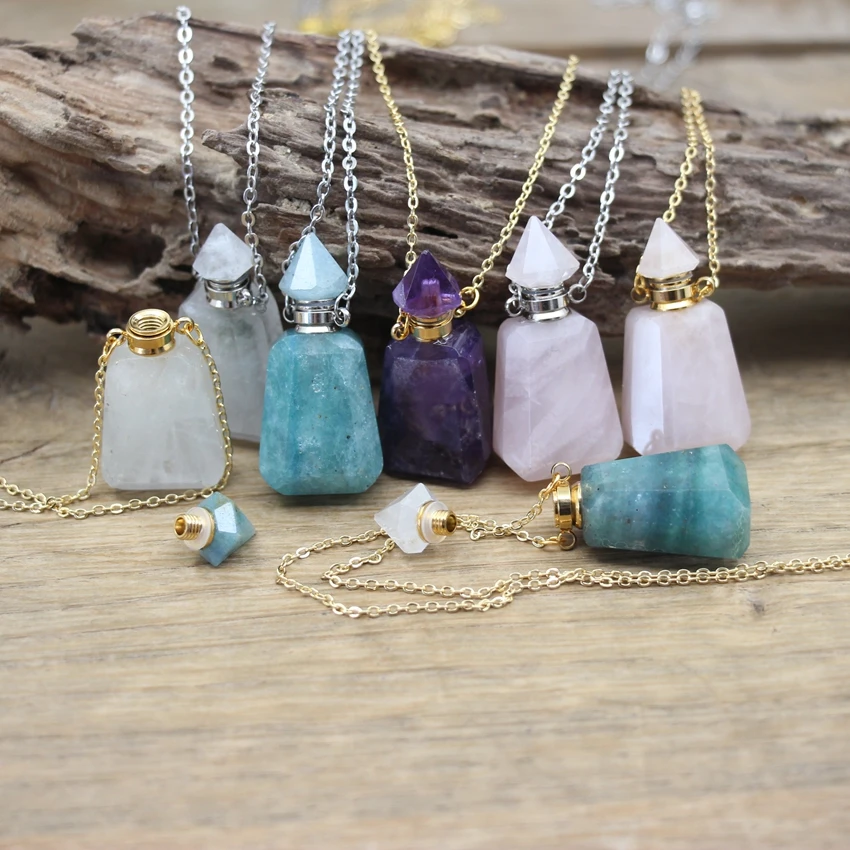 

Natural Gems Stone Essential Oil Vial Pendants Gold Color Necklaces Rose Quartzs Amethysts Perfume Bottle Charm Jewelry QC1063