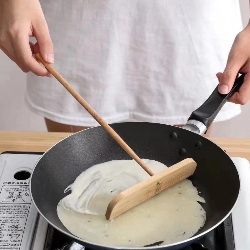YILONG 2pcs in Legno T-Shaped Cucina Fry Pasticceria crêpière T-Shaped Crepe Maker Leggero Pancake Batter Strumento Spatola Raschietto YILONG 2pcs in Legno T-Shaped Cucina Fry Pasticceria crêpière T-Shaped Crepe Maker Leggero Pancake Batter Strumento Spatola Raschietto