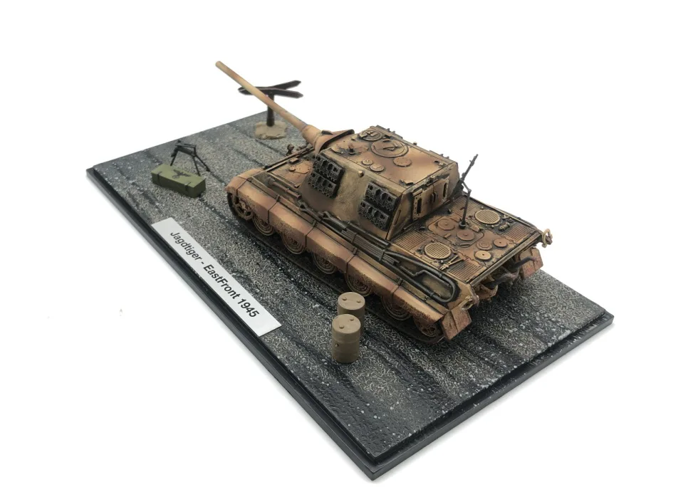 Танк Jagdtiger 1:72 модель под давлением| |