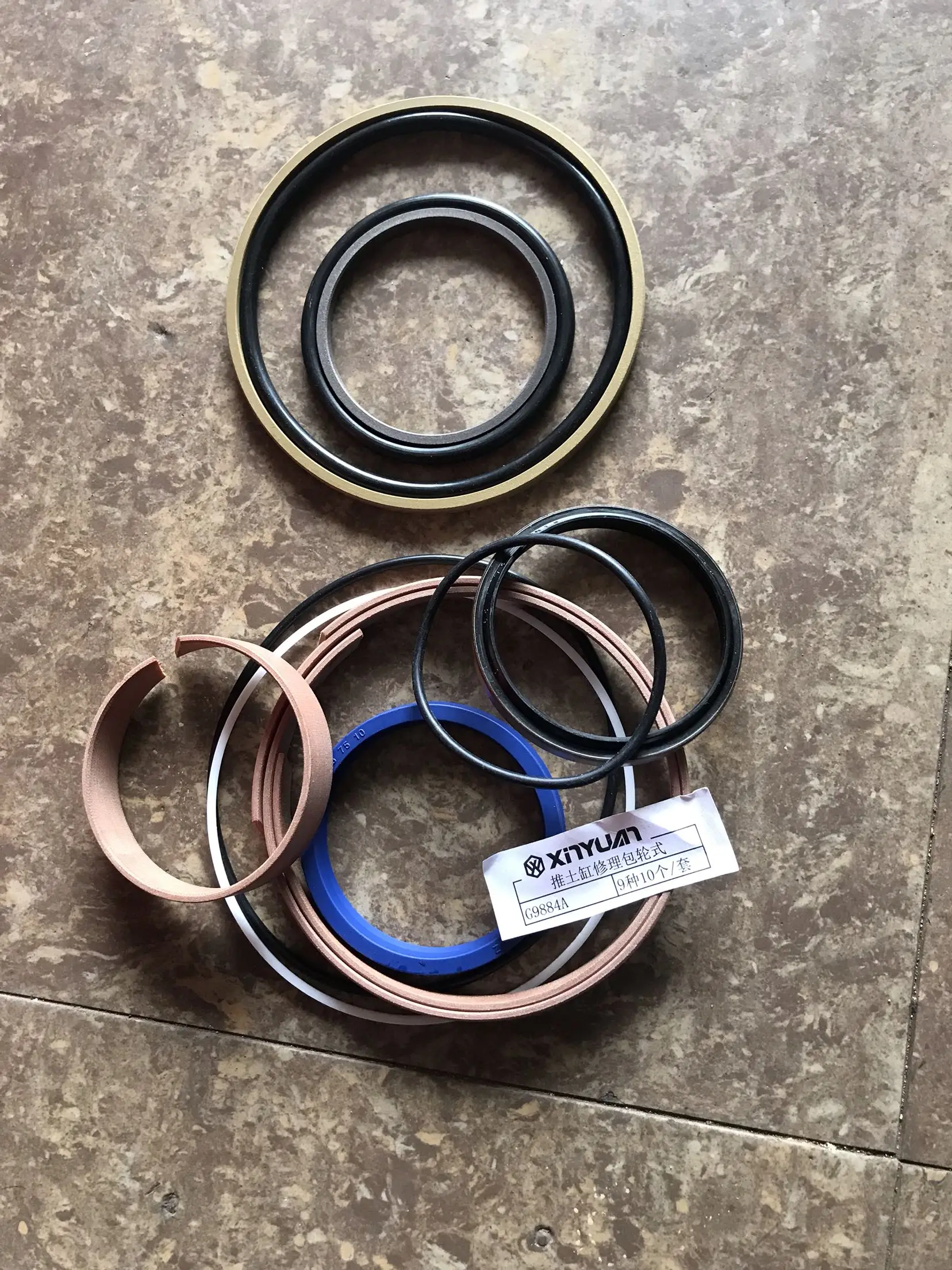 

New Source Excavator Bulldozer Oil Tank Repair Package,65,75,90 General Type Earth Plate Oil Tank Oil Seal
