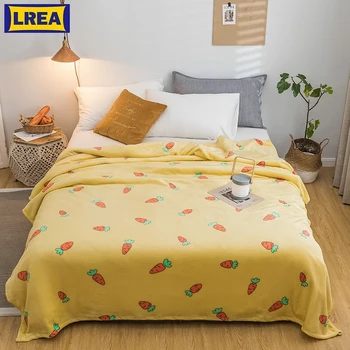 

LREA Hot sale The original single yellow radish pattern Blanket the most popular elements and design comfortable
