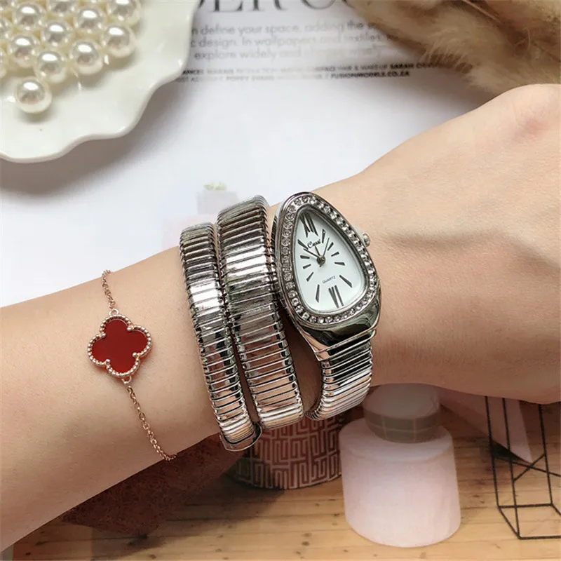 Персонализированные креативные часы в виде змеи для женщин более тонкие бесконечные Регулируемые часы с браслетом летние иконы кристаллы наручные часы - Цвет: Crystal Silver White