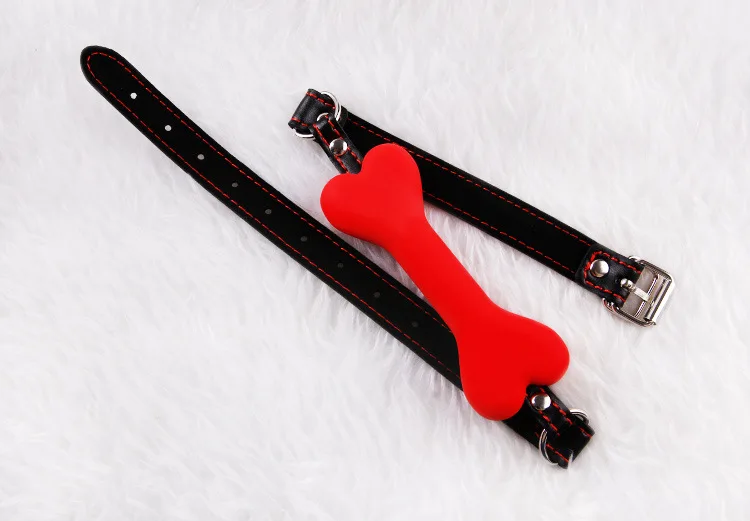 БДСМ мужчины собака кость женский рот кокетка затычка пара флирт альтернатива