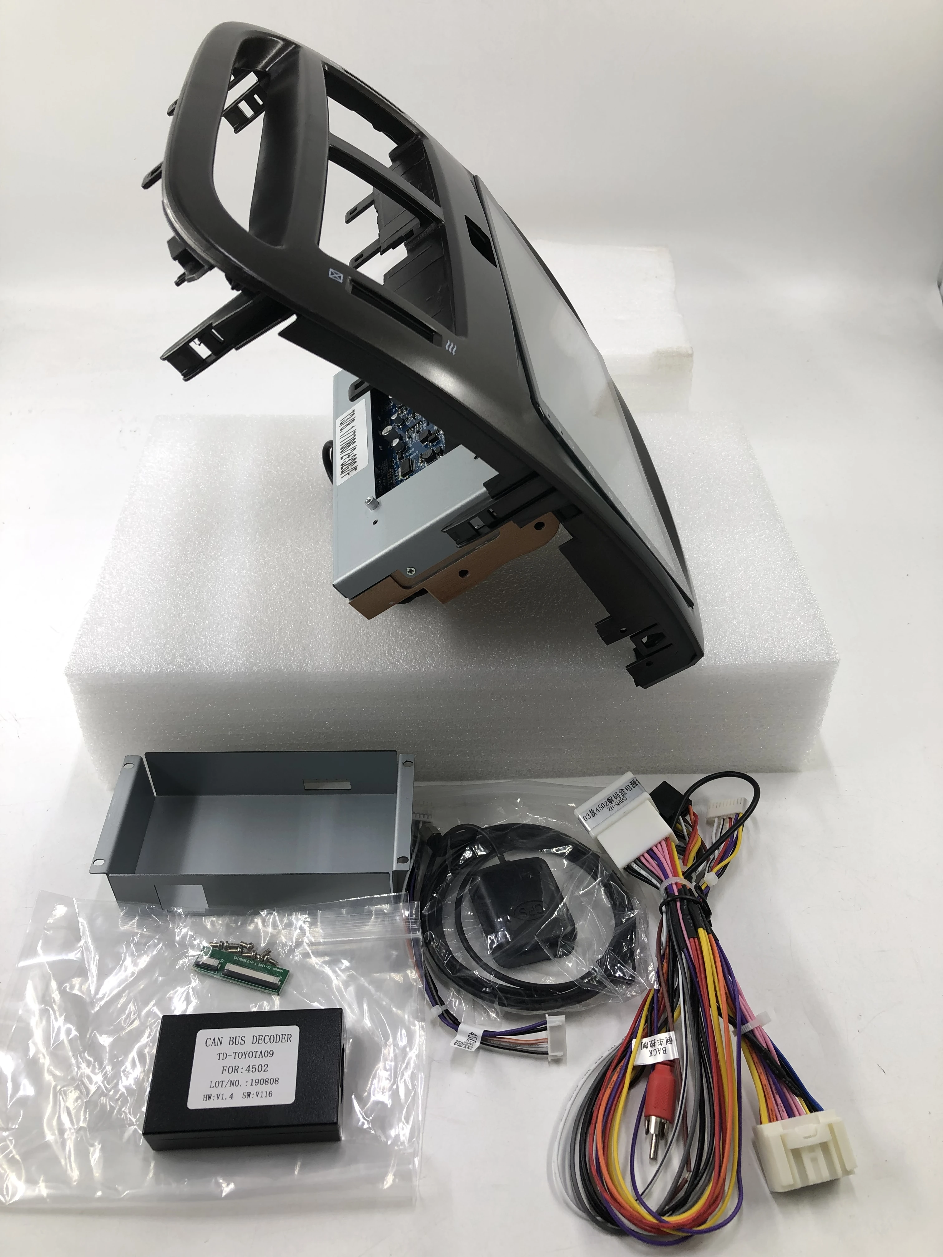  Android 8.1 Car Multimedia Player For Lexus LS430 9 inch Ram 2G Rom 32G GSP Multimedia Stereo Auto 