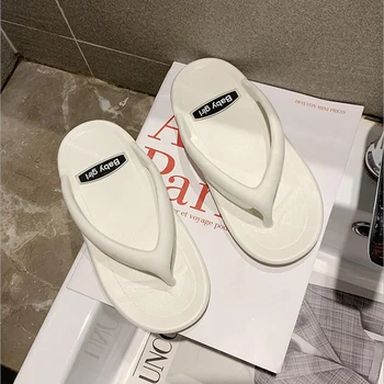 

Fashionable Ladies Flip-flops Outdoor Flat Bottom Casual Light And Comfortable Anti-skid Trend Summer босоножки женские
