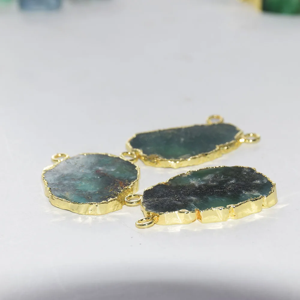 Натуральный ломтик сырой Chrysoprase нерегулярная подвеска femme 2019 зеленая чакра
